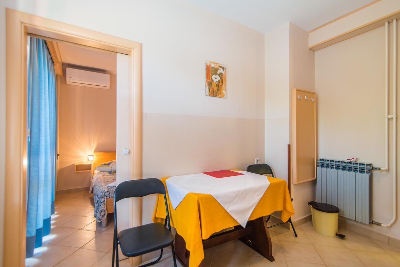 Apartment Vilma Funtana Dış mekan fotoğraf